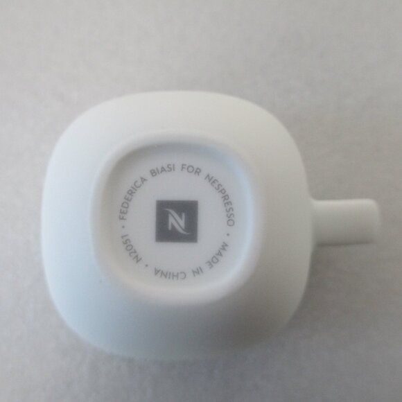 SET OF TWO NESPRESSO "LUME" EXPRESSO CUPS & SAUCERS - Picture 7 of 10